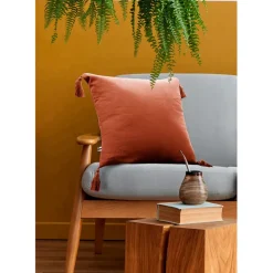 Fabrique de Styles Coussin dehoussable avec pompons en gaze de coton terracotta 40x40cm - Gaia* Coussins Et Housses