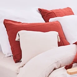 Fabrique de Styles Coussin dehoussable avec pompons en gaze de coton pampa 40x40cm - Gaia* Coussins Et Housses