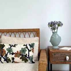 Fabrique de Styles Coussin en coton brodé fleuri écru 30x50cm* Coussins Et Housses