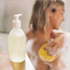 Fabrique de Styles Flacon en verre gel douche écorce d'orange et poivre noir 290ml* Savon Liquide