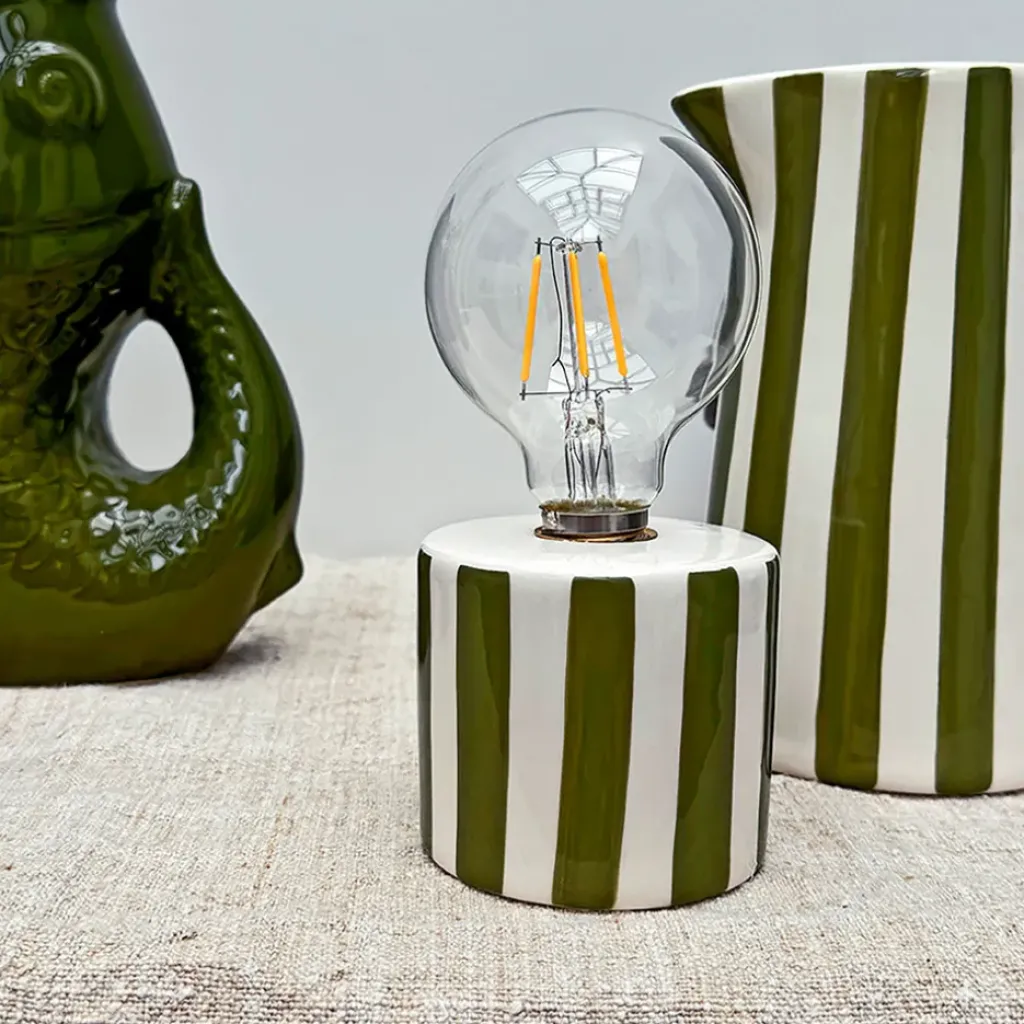 Fabrique de Styles Lampe à piles en faïence rayée et blanc h17cm* Lampes À Poser