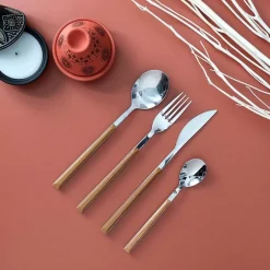 Fabrique de Styles Menagere effet bois 16 pieces* Ménagères