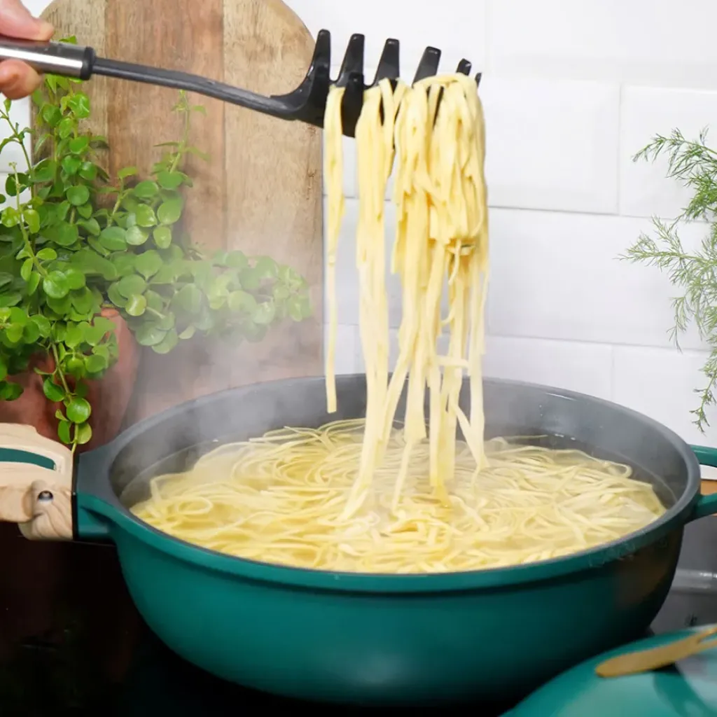 Fabrique de Styles Poêle en aluminium canopée d28cm - La Fabuleuse* Plats Et Appareils De Cuisson