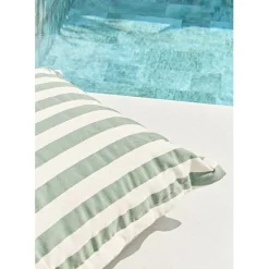 Fabrique de Styles Pouf d'extérieur en tissu rayé et écru 95x95cm - Sola*Enfant Jardin